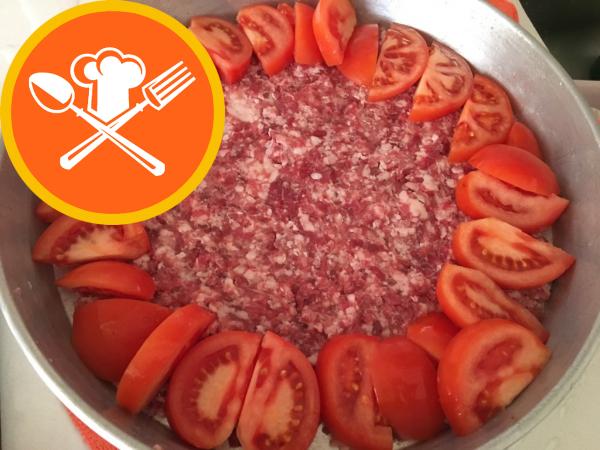 Δίσκος ντομάτας κρέατος (πιάτα Urfa)